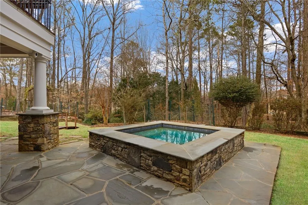 8181 Nesbit Ferry Road, Sandy Springs, Georgia 30350, 5 Bedrooms Bedrooms, ,5 BathroomsBathrooms,Residential,Sold,8181 Nesbit Ferry Road,7163831