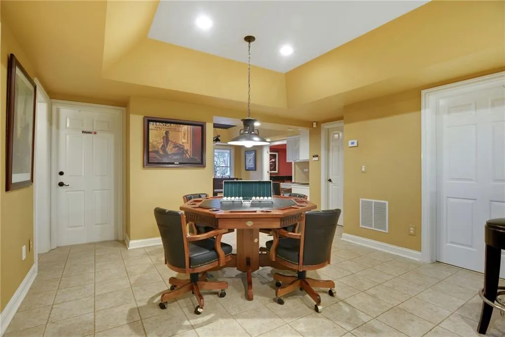 8181 Nesbit Ferry Road, Sandy Springs, Georgia 30350, 5 Bedrooms Bedrooms, ,5 BathroomsBathrooms,Residential,Sold,8181 Nesbit Ferry Road,7163831