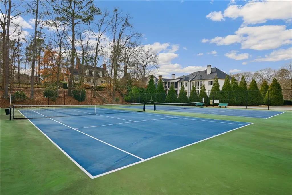 8181 Nesbit Ferry Road, Sandy Springs, Georgia 30350, 5 Bedrooms Bedrooms, ,5 BathroomsBathrooms,Residential,Sold,8181 Nesbit Ferry Road,7163831