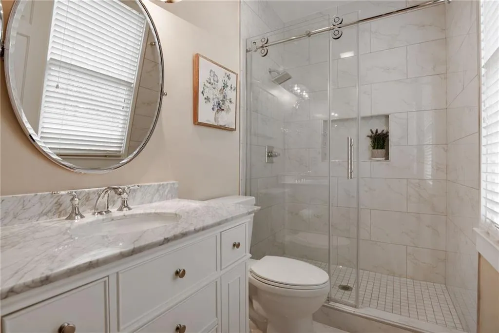 8181 Nesbit Ferry Road, Sandy Springs, Georgia 30350, 5 Bedrooms Bedrooms, ,5 BathroomsBathrooms,Residential,Sold,8181 Nesbit Ferry Road,7163831