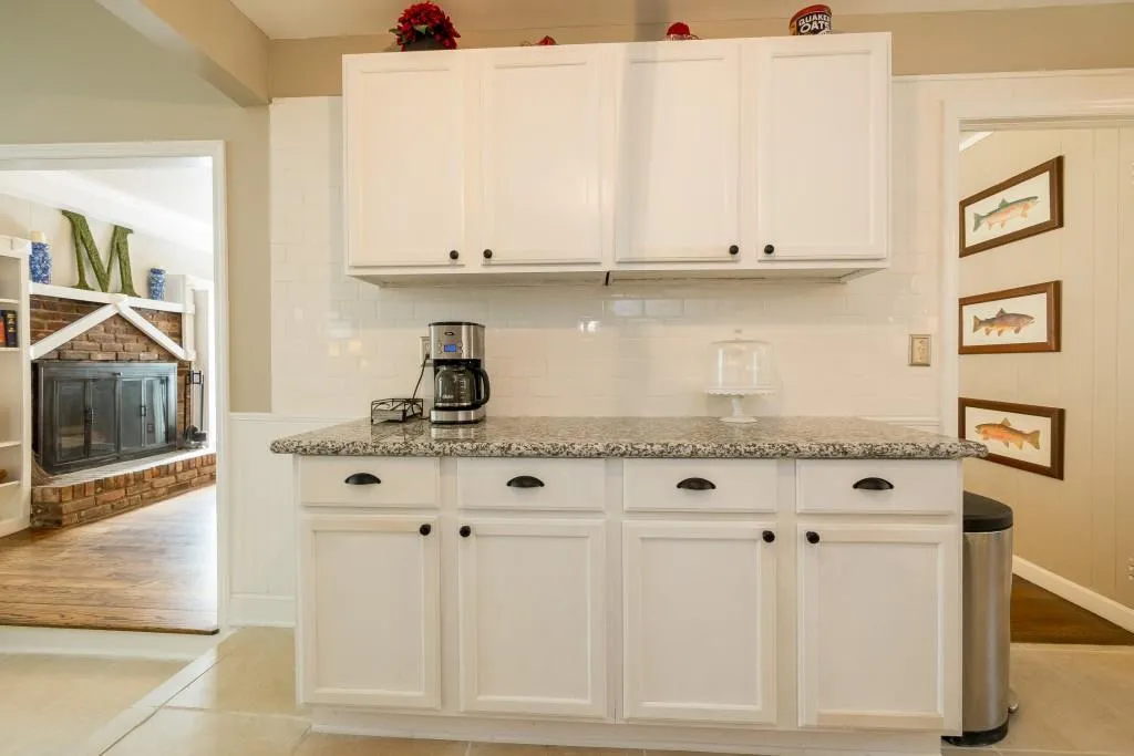 5305 Green Hill Place Ne, Sandy Springs, Georgia 30342, 3 Bedrooms Bedrooms, ,2 BathroomsBathrooms,Residential,Sold,5305 Green Hill Place Ne,5808759