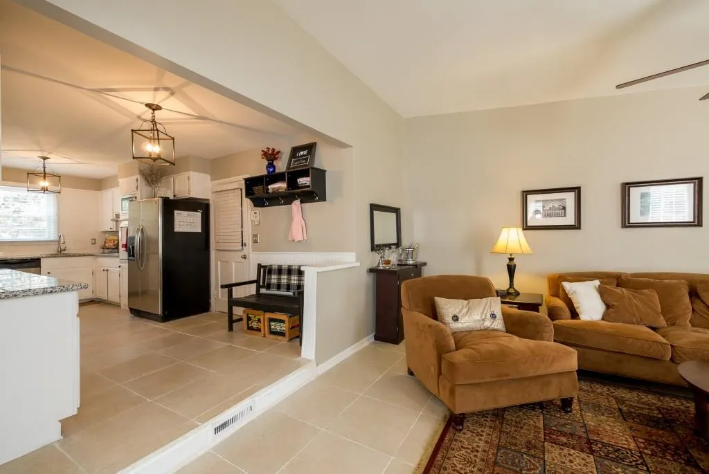 5305 Green Hill Place Ne, Sandy Springs, Georgia 30342, 3 Bedrooms Bedrooms, ,2 BathroomsBathrooms,Residential,Sold,5305 Green Hill Place Ne,5808759