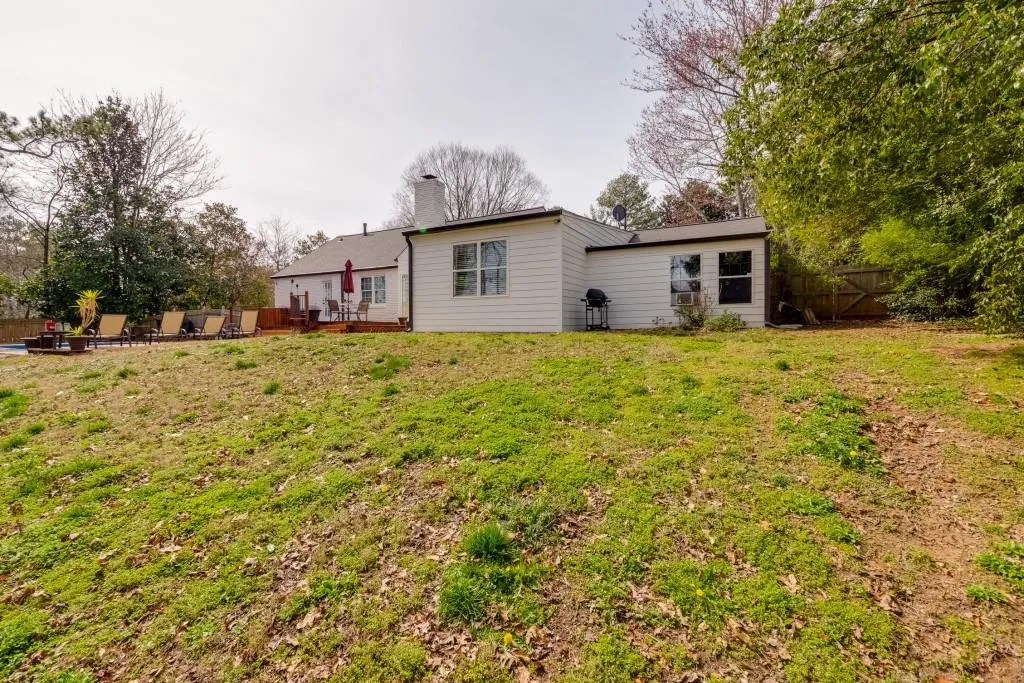 5305 Green Hill Place Ne, Sandy Springs, Georgia 30342, 3 Bedrooms Bedrooms, ,2 BathroomsBathrooms,Residential,Sold,5305 Green Hill Place Ne,5808759