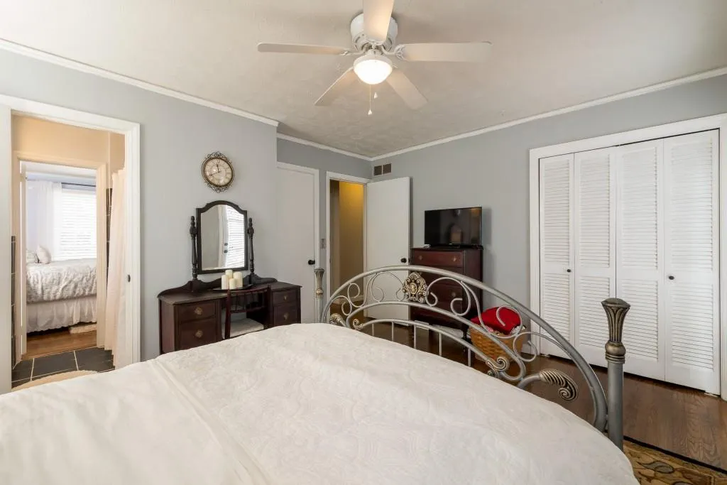 5305 Green Hill Place Ne, Sandy Springs, Georgia 30342, 3 Bedrooms Bedrooms, ,2 BathroomsBathrooms,Residential,Sold,5305 Green Hill Place Ne,5808759