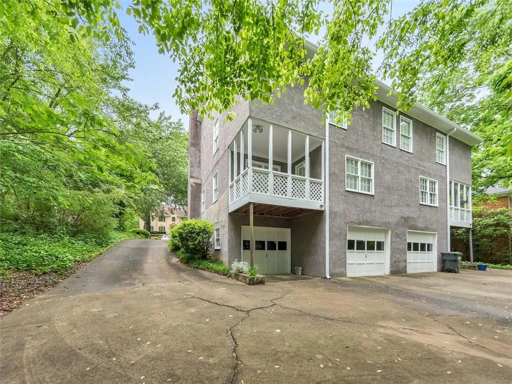8953 Carroll Manor Drive, Atlanta, Georgia 30350, 3 Bedrooms Bedrooms, ,2 BathroomsBathrooms,Residential,Sold,8953 Carroll Manor Drive,6879672