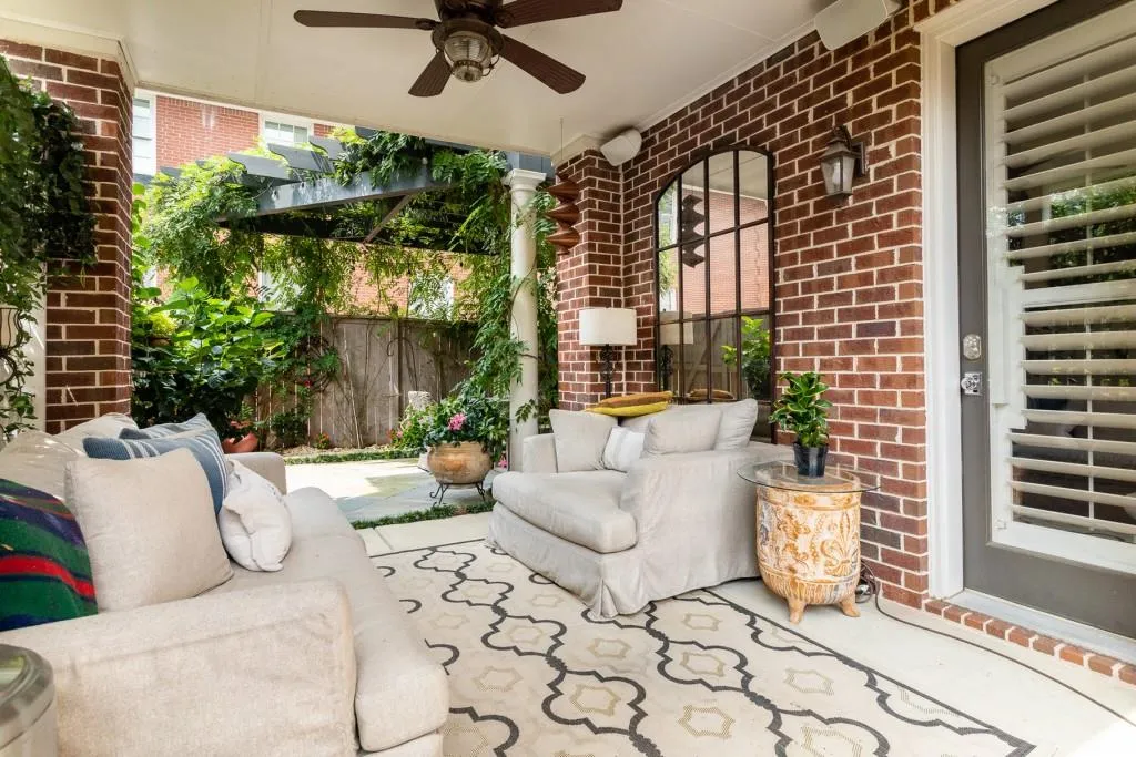 3734 Paige Way Ne Unit 10, Atlanta, Georgia 30319, 3 Bedrooms Bedrooms, ,3 BathroomsBathrooms,Residential,For Sale,3734 Paige Way Ne Unit 10,7585372