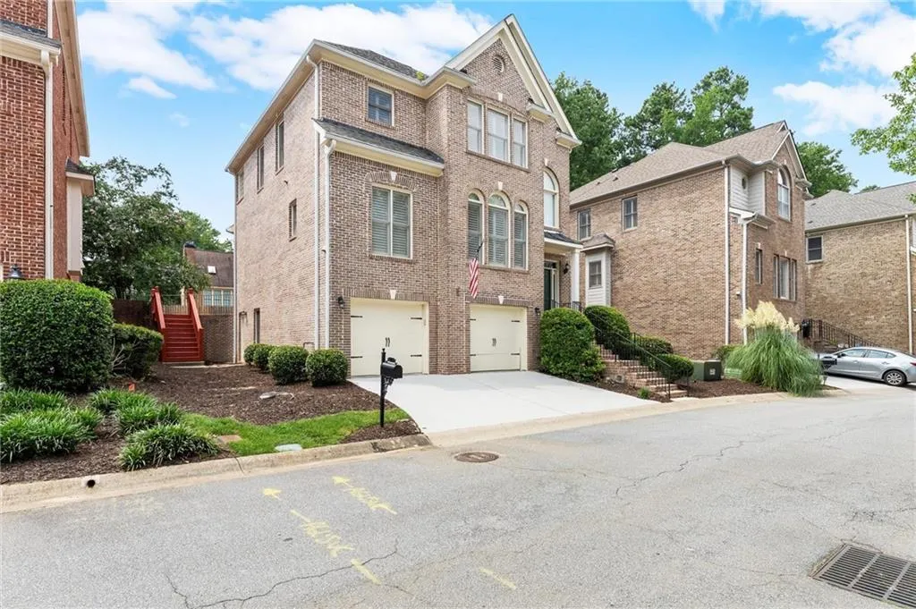 7330 Village Creek Trace, Sandy Springs, Georgia 30328, 4 Bedrooms Bedrooms, ,3 BathroomsBathrooms,Residential,For Sale,7330 Village Creek Trace,7635427