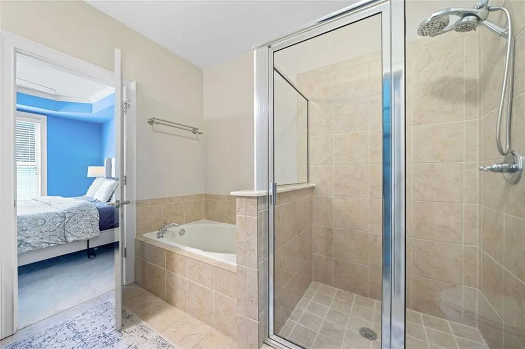 873 Perennial Drive Unit 109, Atlanta, Georgia 30328, 2 Bedrooms Bedrooms, ,2 BathroomsBathrooms,Residential,Sold,873 Perennial Drive Unit 109,7552535
