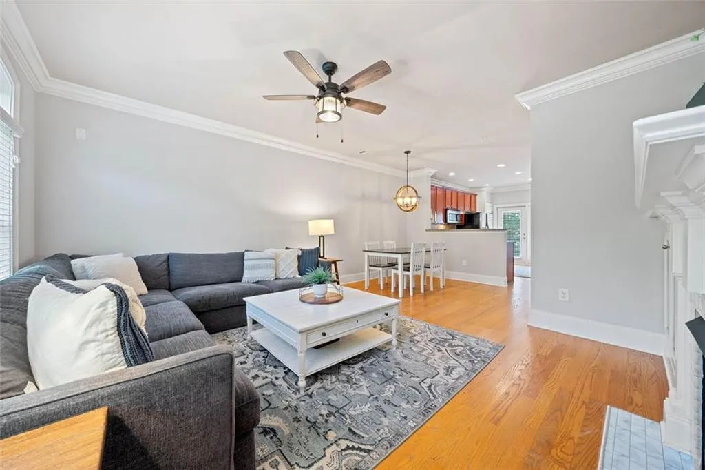 873 Perennial Drive Unit 109, Atlanta, Georgia 30328, 2 Bedrooms Bedrooms, ,2 BathroomsBathrooms,Residential,Sold,873 Perennial Drive Unit 109,7552535