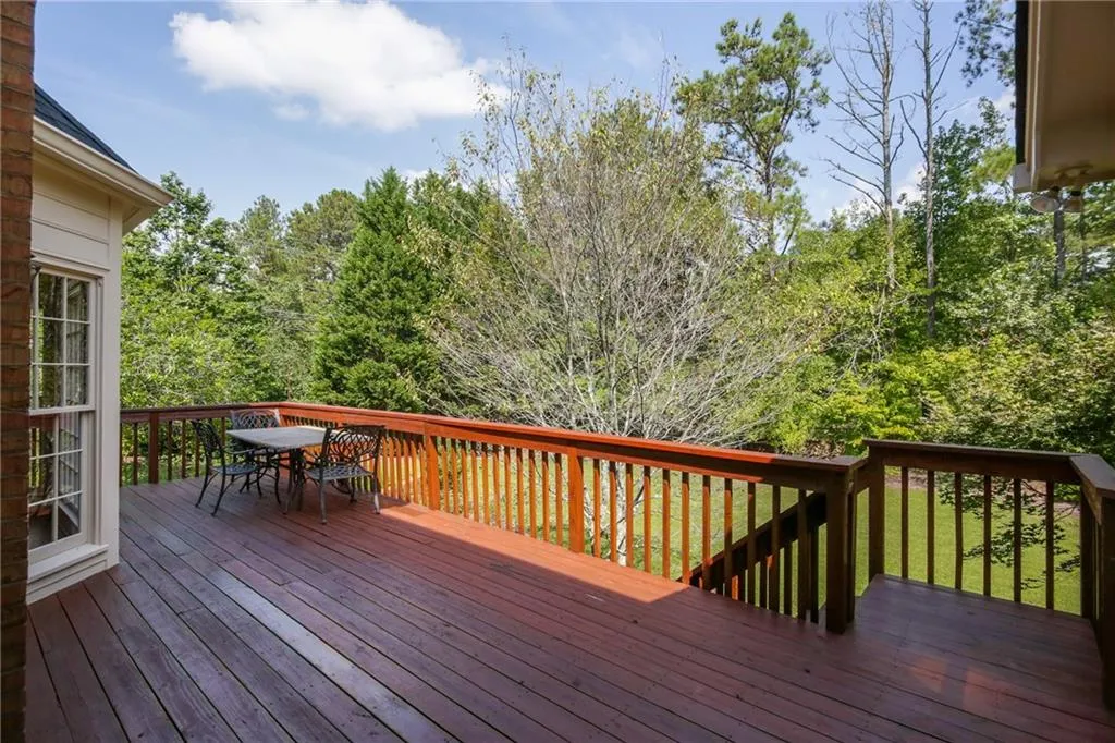 2800 Harwick Drive, Sandy Springs, Georgia 30350, 5 Bedrooms Bedrooms, ,4 BathroomsBathrooms,Residential,Sold,2800 Harwick Drive,5752469