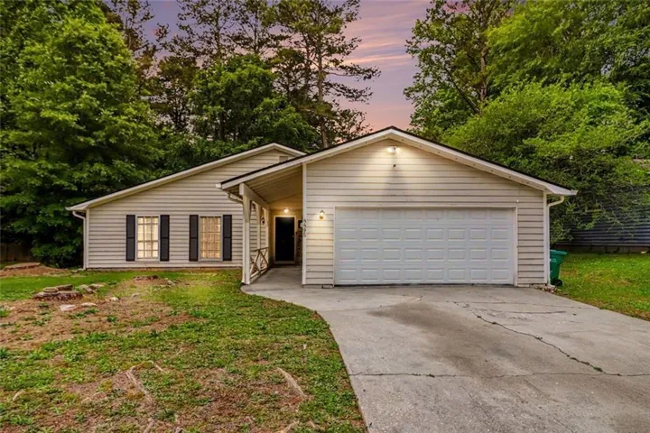 8895 Wesley Place, Jonesboro, Georgia 30238