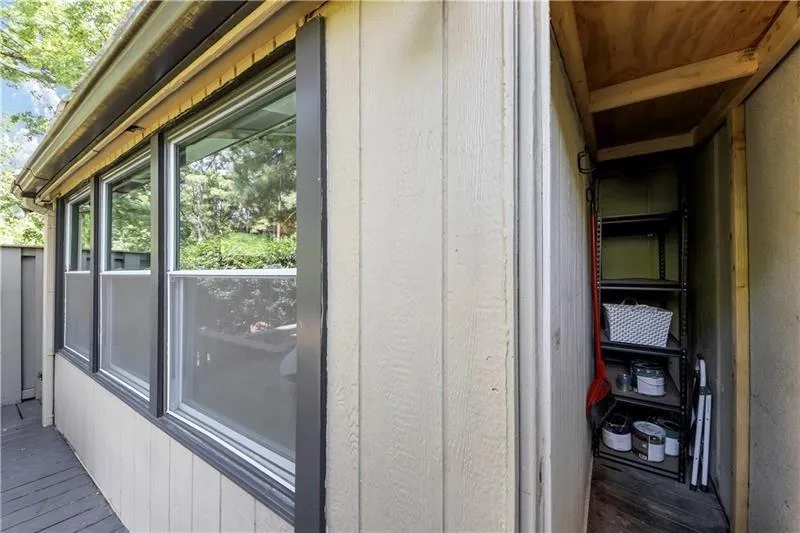 141 Maison Place Nw, Atlanta, Georgia 30327, 1 Bedroom Bedrooms, ,1 BathroomBathrooms,Residential,For Sale,141 Maison Place Nw,7509914