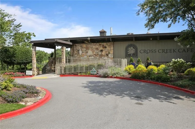 141 Maison Place Nw, Atlanta, Georgia 30327, 1 Bedroom Bedrooms, ,1 BathroomBathrooms,Residential,For Sale,141 Maison Place Nw,7509914