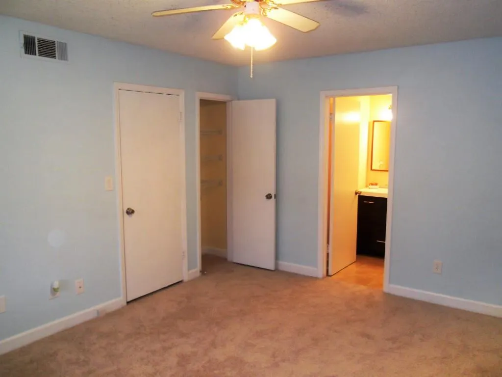 1708 Wingate Way, Sandy Springs, Georgia 30350, 2 Bedrooms Bedrooms, ,2 BathroomsBathrooms,Residential,Sold,1708 Wingate Way,5978152