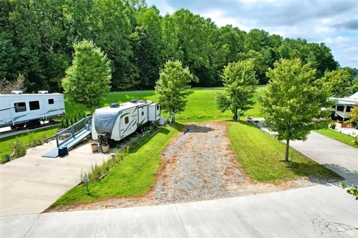 59 Mountain Meadows Drive, Morganton, Georgia 30560