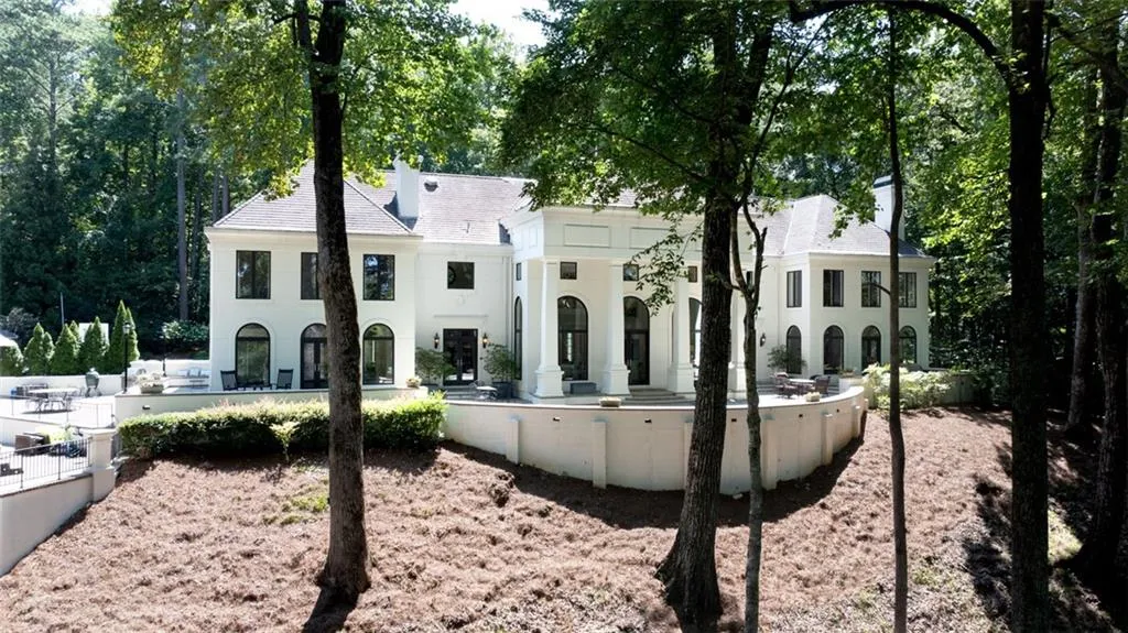 8120 Jett Ferry Road, Sandy Springs, Georgia 30350, 7 Bedrooms Bedrooms, ,8 BathroomsBathrooms,Residential,Sold,8120 Jett Ferry Road,7443886