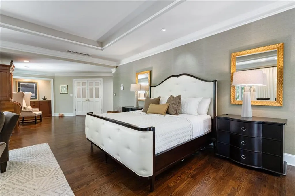 8120 Jett Ferry Road, Sandy Springs, Georgia 30350, 7 Bedrooms Bedrooms, ,8 BathroomsBathrooms,Residential,Sold,8120 Jett Ferry Road,7443886