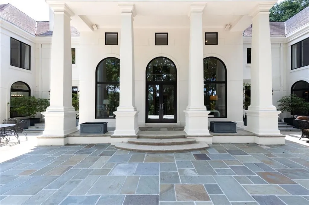 8120 Jett Ferry Road, Sandy Springs, Georgia 30350, 7 Bedrooms Bedrooms, ,8 BathroomsBathrooms,Residential,Sold,8120 Jett Ferry Road,7443886