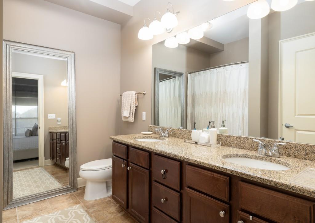 200 River Vista Drive Unit 727, Atlanta, Georgia 30339, 2 Bedrooms Bedrooms, ,2 BathroomsBathrooms,Residential,Sold,200 River Vista Drive Unit 727,7289777