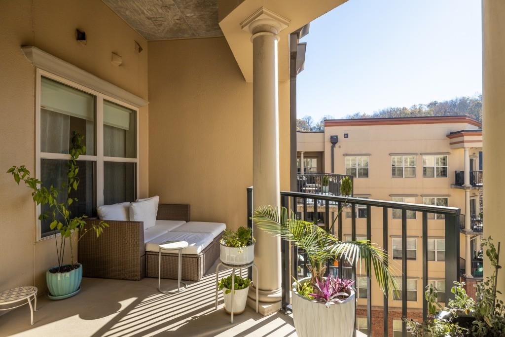 200 River Vista Drive Unit 727, Atlanta, Georgia 30339, 2 Bedrooms Bedrooms, ,2 BathroomsBathrooms,Residential,Sold,200 River Vista Drive Unit 727,7289777