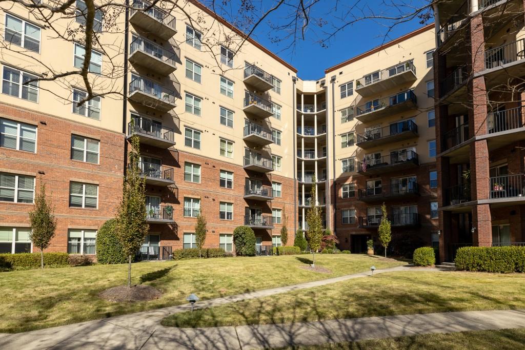 200 River Vista Drive Unit 727, Atlanta, Georgia 30339, 2 Bedrooms Bedrooms, ,2 BathroomsBathrooms,Residential,Sold,200 River Vista Drive Unit 727,7289777