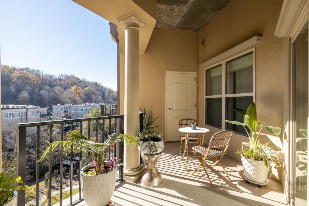 200 River Vista Drive Unit 727, Atlanta, Georgia 30339, 2 Bedrooms Bedrooms, ,2 BathroomsBathrooms,Residential,Sold,200 River Vista Drive Unit 727,7289777