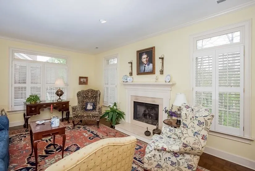 7155 Roswell Road Unit 59, Sandy Springs, Georgia 30328, 3 Bedrooms Bedrooms, ,2 BathroomsBathrooms,Residential,Sold,7155 Roswell Road Unit 59,5672696