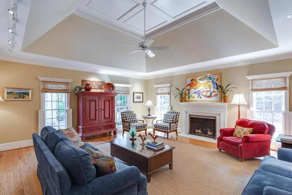 7775 Sagebrush Drive, Sandy Springs, Georgia 30350, 5 Bedrooms Bedrooms, ,4 BathroomsBathrooms,Residential,Sold,7775 Sagebrush Drive,6625462