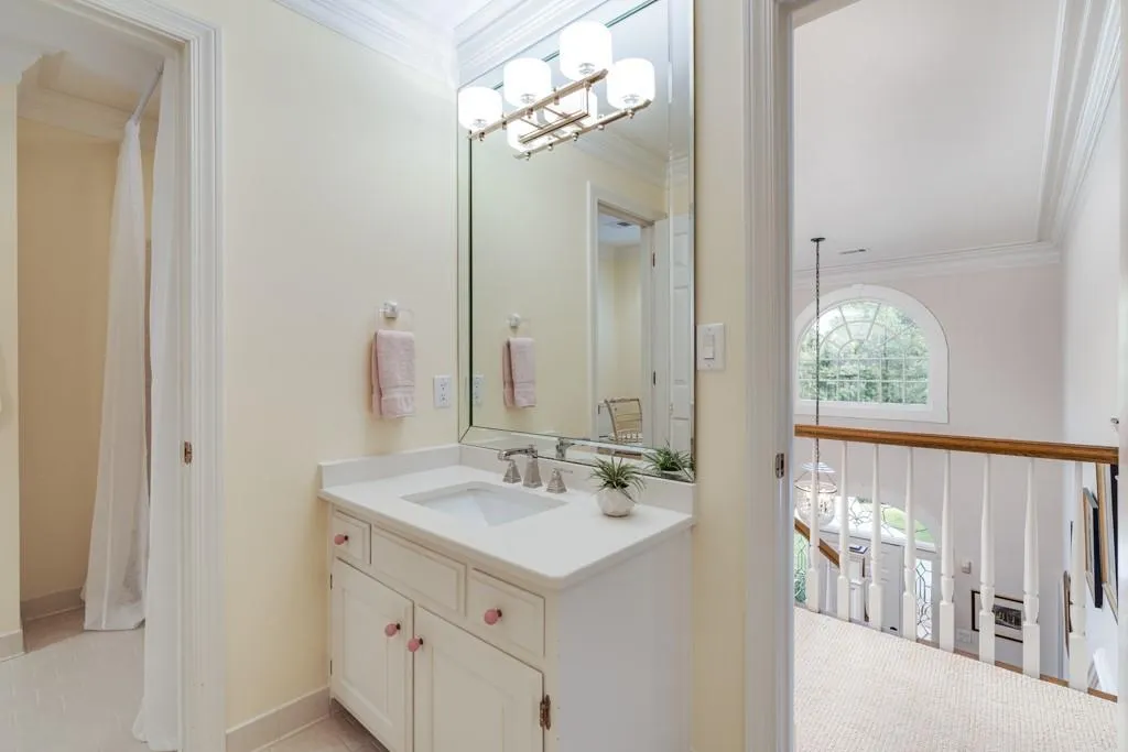 7775 Sagebrush Drive, Sandy Springs, Georgia 30350, 5 Bedrooms Bedrooms, ,4 BathroomsBathrooms,Residential,Sold,7775 Sagebrush Drive,6625462