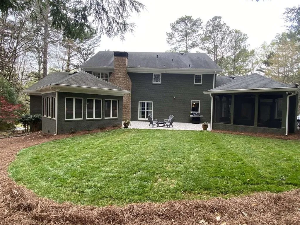 145 Trail Point, Sandy Springs, Georgia 30350, 5 Bedrooms Bedrooms, ,4 BathroomsBathrooms,Residential,Sold,145 Trail Point,7193418