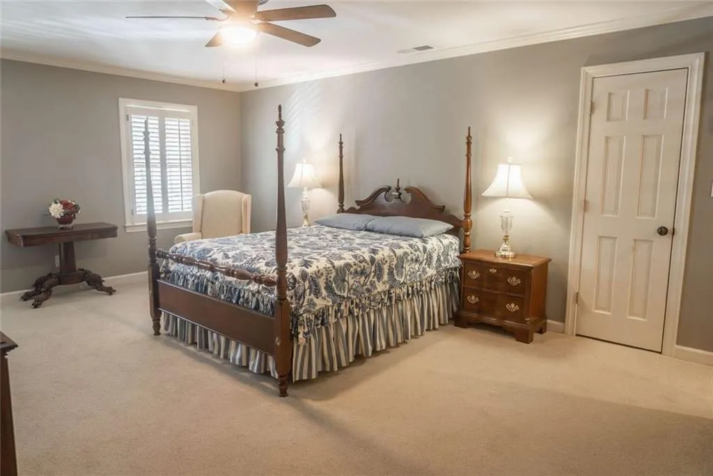 145 Trail Point, Sandy Springs, Georgia 30350, 5 Bedrooms Bedrooms, ,4 BathroomsBathrooms,Residential,Sold,145 Trail Point,7193418