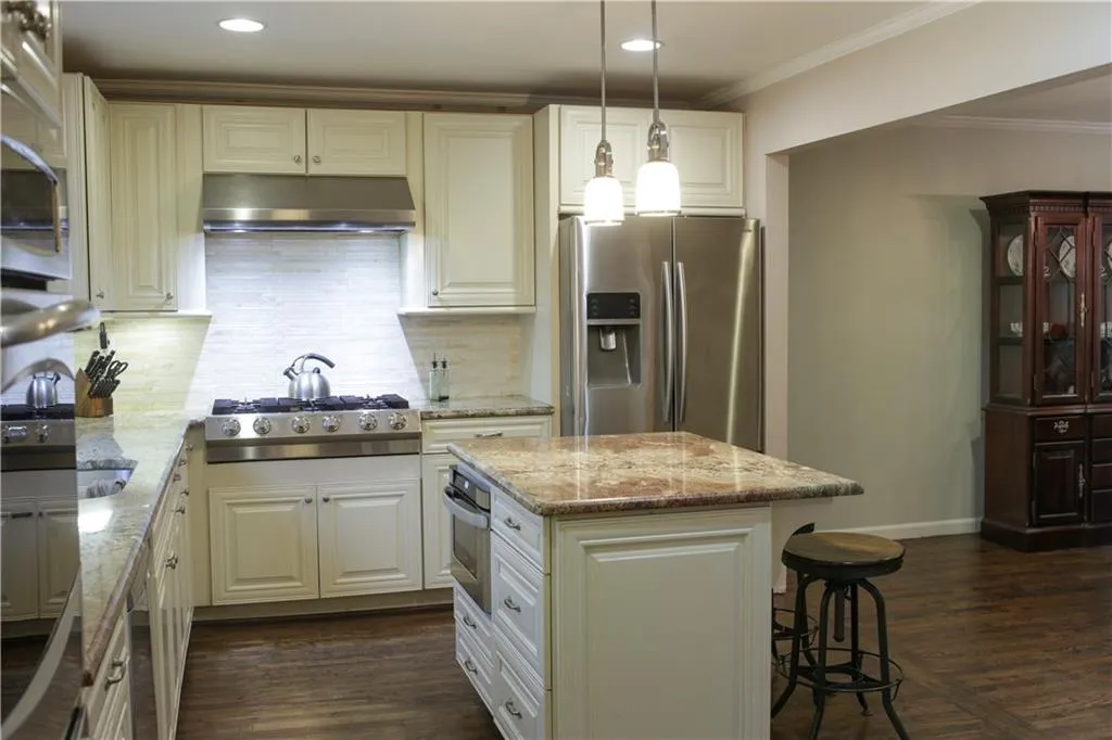 435 Grenock Circle, Atlanta, Georgia 30328, 4 Bedrooms Bedrooms, ,2 BathroomsBathrooms,Residential,Sold,435 Grenock Circle,6528280