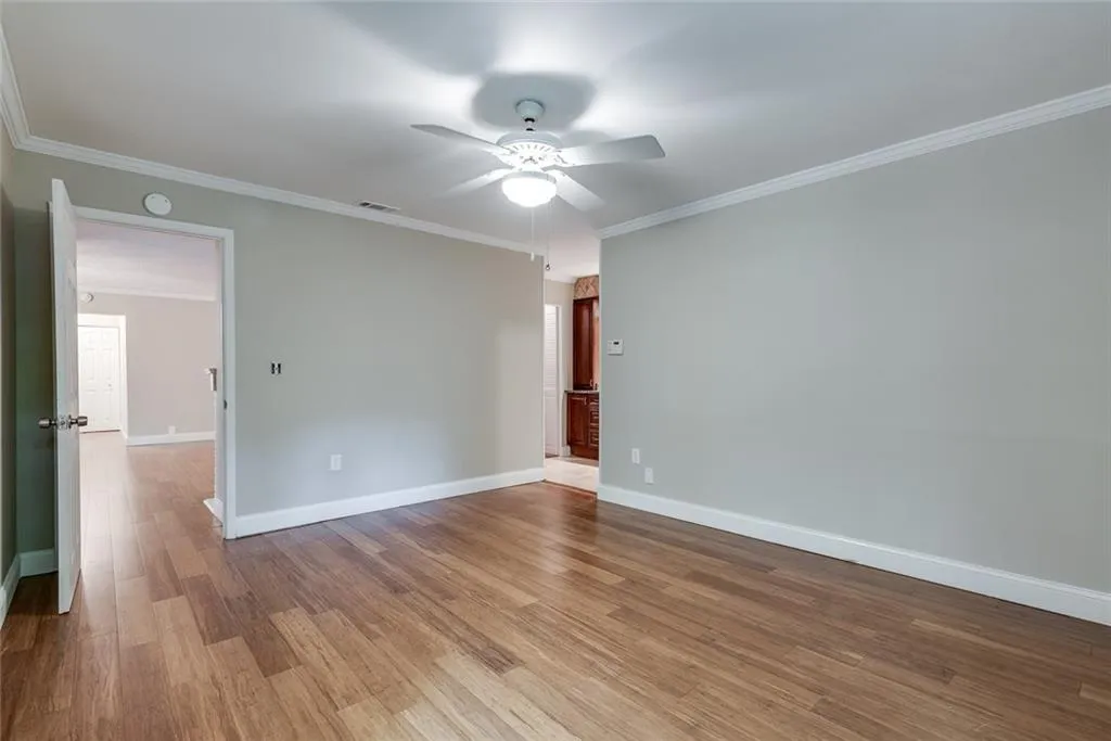 38 Dunwoody Springs Drive Unit 38, Sandy Springs, Georgia 30328, 3 Bedrooms Bedrooms, ,2 BathroomsBathrooms,Residential,Sold,38 Dunwoody Springs Drive Unit 38,6733029