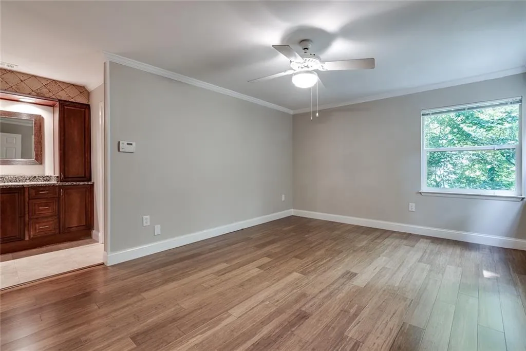 38 Dunwoody Springs Drive Unit 38, Sandy Springs, Georgia 30328, 3 Bedrooms Bedrooms, ,2 BathroomsBathrooms,Residential,Sold,38 Dunwoody Springs Drive Unit 38,6733029