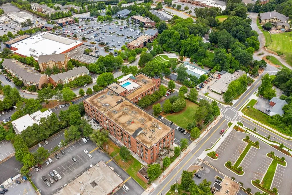 6105 Blue Stone Road Unit 219, Sandy Springs, Georgia 30328, 2 Bedrooms Bedrooms, ,2 BathroomsBathrooms,Residential,Sold,6105 Blue Stone Road Unit 219,6740289