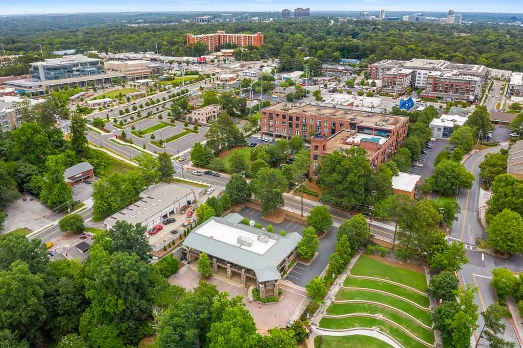 6105 Blue Stone Road Unit 219, Sandy Springs, Georgia 30328, 2 Bedrooms Bedrooms, ,2 BathroomsBathrooms,Residential,Sold,6105 Blue Stone Road Unit 219,6740289