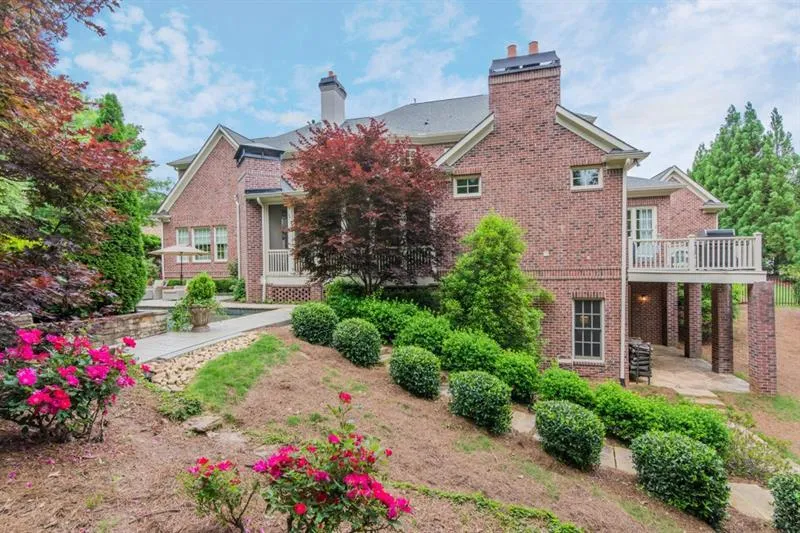 3821 Teesdale Court, Sandy Springs, Georgia 30350, 5 Bedrooms Bedrooms, ,6 BathroomsBathrooms,Residential,Sold,3821 Teesdale Court,6552195
