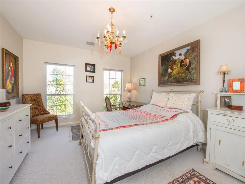 5641 Roswell Road Unit 306, Sandy Springs, Georgia 30342, 1 Bedroom Bedrooms, ,1 BathroomBathrooms,Residential,Sold,5641 Roswell Road Unit 306,5654181