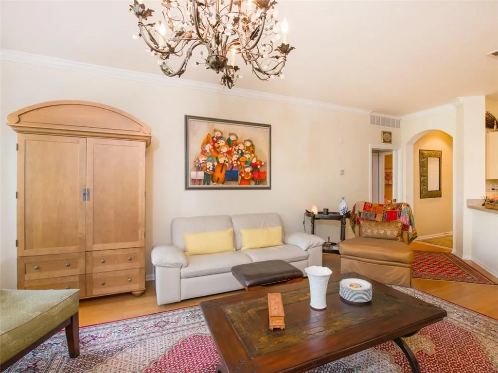 5641 Roswell Road Unit 306, Sandy Springs, Georgia 30342, 1 Bedroom Bedrooms, ,1 BathroomBathrooms,Residential,Sold,5641 Roswell Road Unit 306,5654181