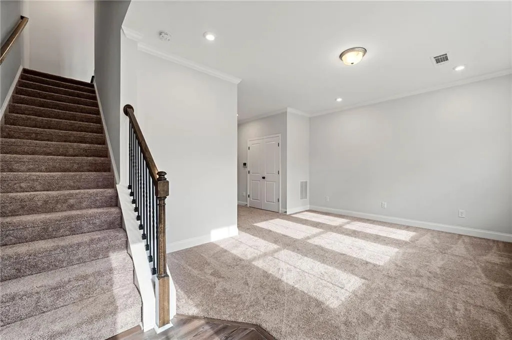 1340 James Jackson Parkway Nw, Atlanta, Georgia 30318, 3 Bedrooms Bedrooms, ,2 BathroomsBathrooms,Residential,For Sale,1340 James Jackson Parkway Nw,7638245