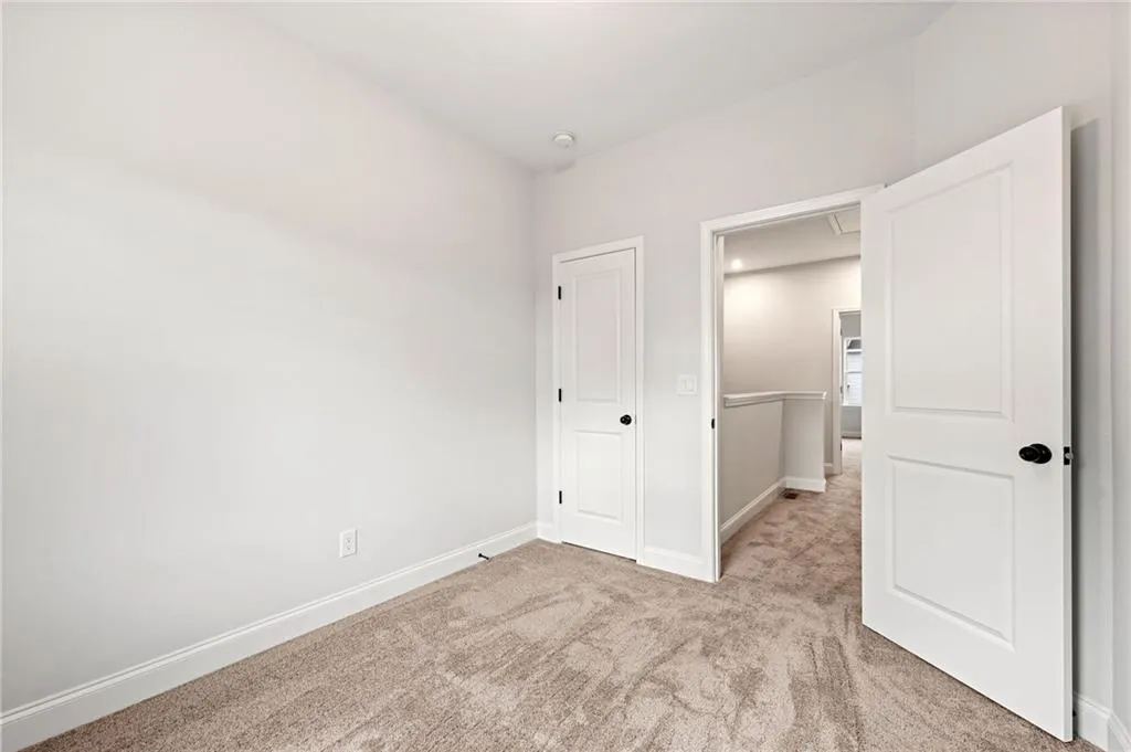 1340 James Jackson Parkway Nw, Atlanta, Georgia 30318, 3 Bedrooms Bedrooms, ,2 BathroomsBathrooms,Residential,For Sale,1340 James Jackson Parkway Nw,7638245