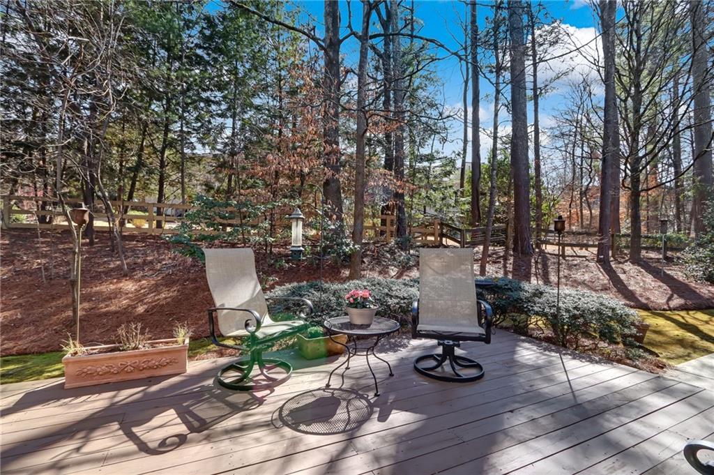 View of lovely backyar