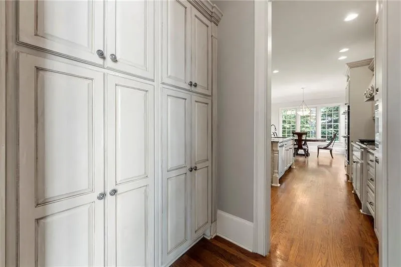 34 Conifer Park Lane Ne, Atlanta, Georgia 30342, 4 Bedrooms Bedrooms, ,4 BathroomsBathrooms,Residential,For Sale,34 Conifer Park Lane Ne,7617667