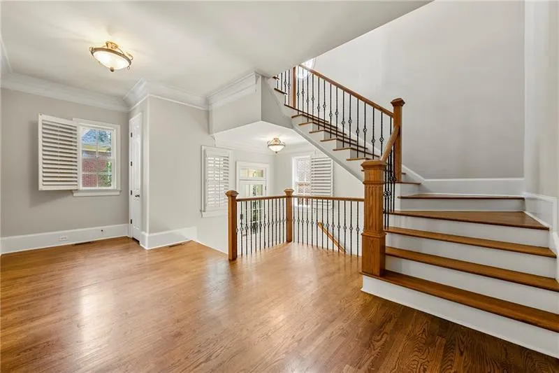 34 Conifer Park Lane Ne, Atlanta, Georgia 30342, 4 Bedrooms Bedrooms, ,4 BathroomsBathrooms,Residential,For Sale,34 Conifer Park Lane Ne,7617667