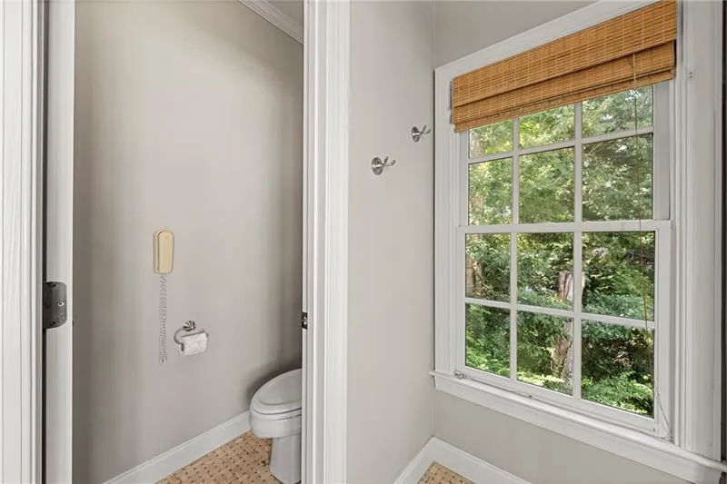 34 Conifer Park Lane Ne, Atlanta, Georgia 30342, 4 Bedrooms Bedrooms, ,4 BathroomsBathrooms,Residential,For Sale,34 Conifer Park Lane Ne,7617667