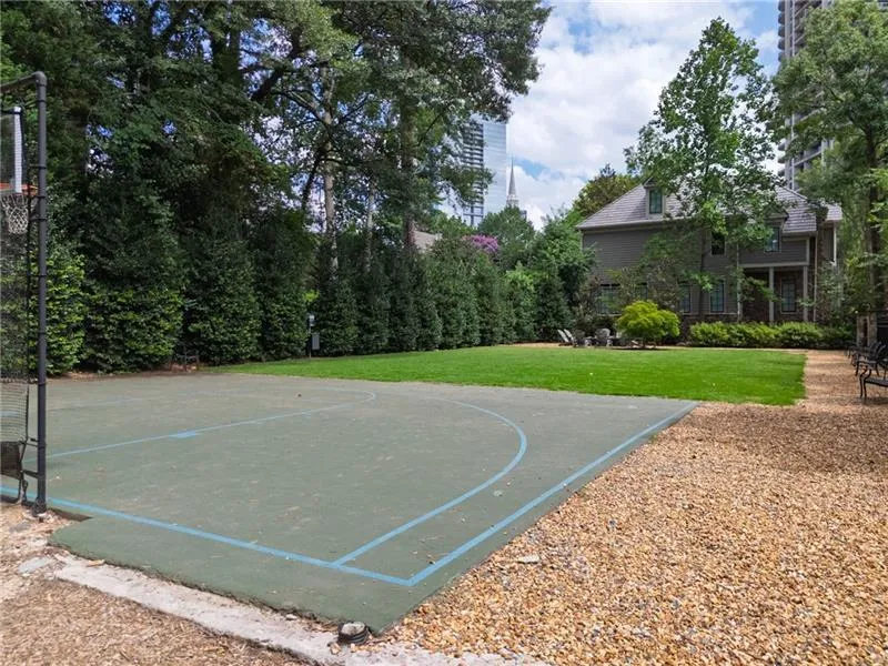 34 Conifer Park Lane Ne, Atlanta, Georgia 30342, 4 Bedrooms Bedrooms, ,4 BathroomsBathrooms,Residential,For Sale,34 Conifer Park Lane Ne,7617667