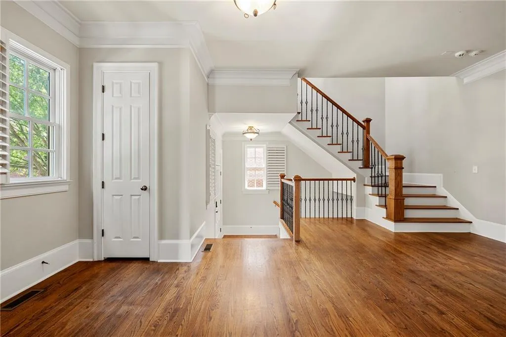 34 Conifer Park Lane Ne, Atlanta, Georgia 30342, 4 Bedrooms Bedrooms, ,4 BathroomsBathrooms,Residential,For Sale,34 Conifer Park Lane Ne,7617667
