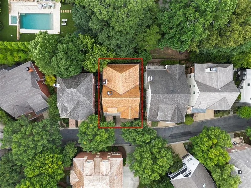 34 Conifer Park Lane Ne, Atlanta, Georgia 30342, 4 Bedrooms Bedrooms, ,4 BathroomsBathrooms,Residential,For Sale,34 Conifer Park Lane Ne,7617667
