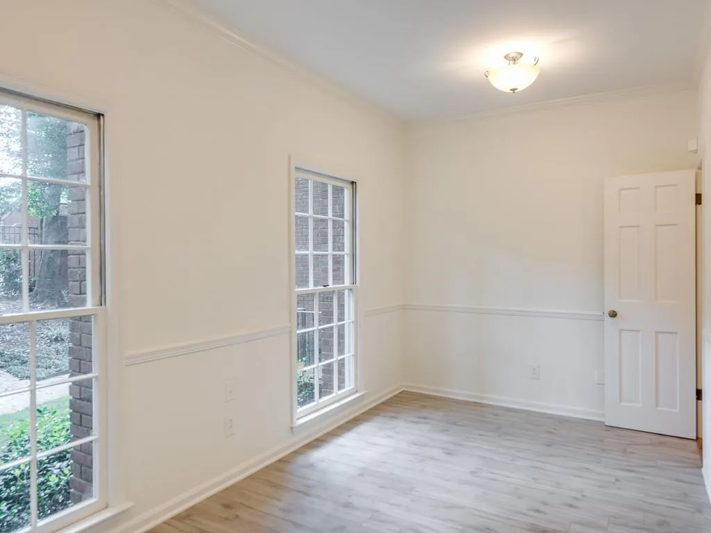 5225 Glenridge Drive, Atlanta, Georgia 30342, 3 Bedrooms Bedrooms, ,3 BathroomsBathrooms,Residential,Sold,5225 Glenridge Drive,6608888