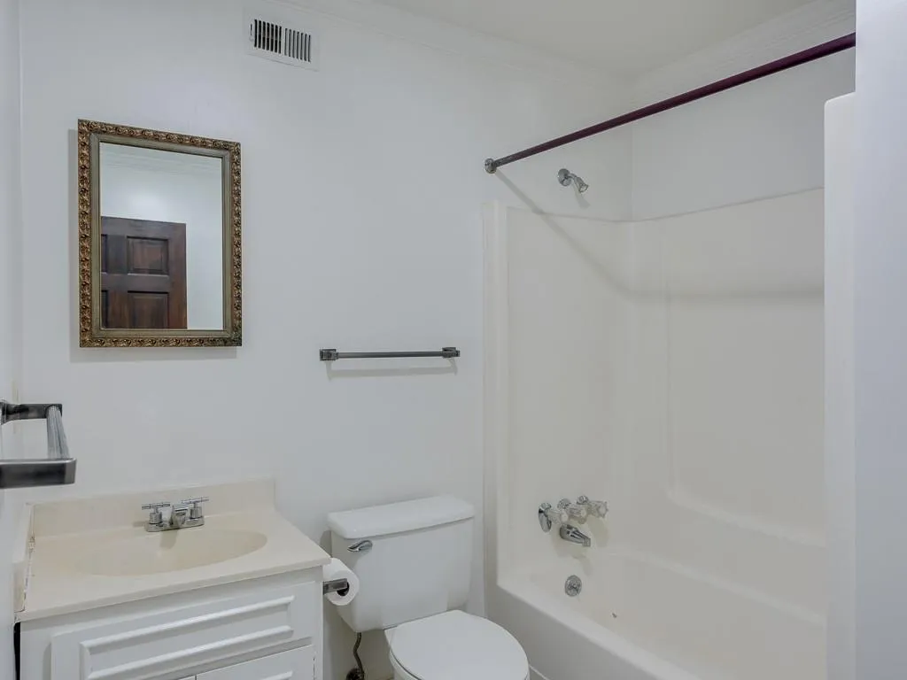 5225 Glenridge Drive, Atlanta, Georgia 30342, 3 Bedrooms Bedrooms, ,3 BathroomsBathrooms,Residential,Sold,5225 Glenridge Drive,6608888
